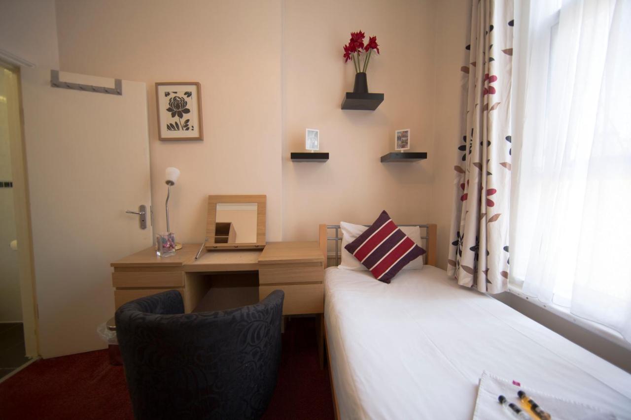 Saba Rooms And Apartments Лондон Экстерьер фото