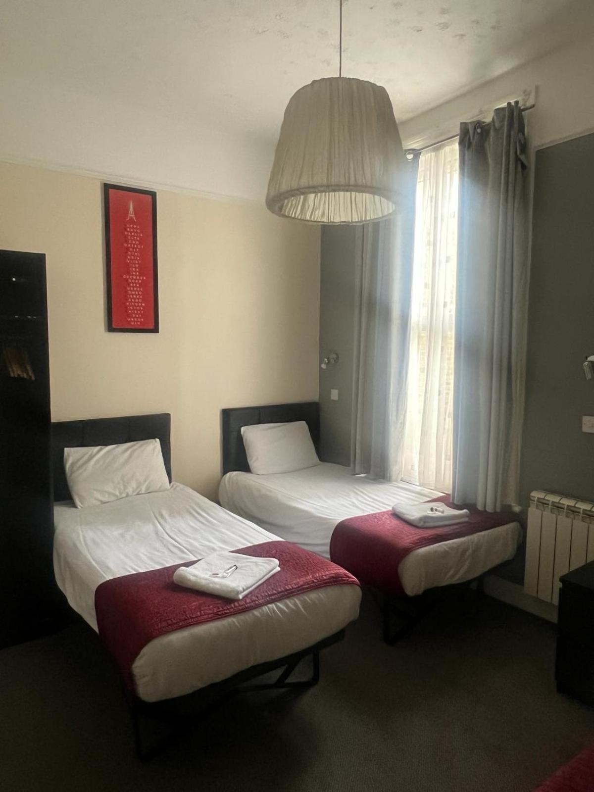 Saba Rooms And Apartments Лондон Экстерьер фото